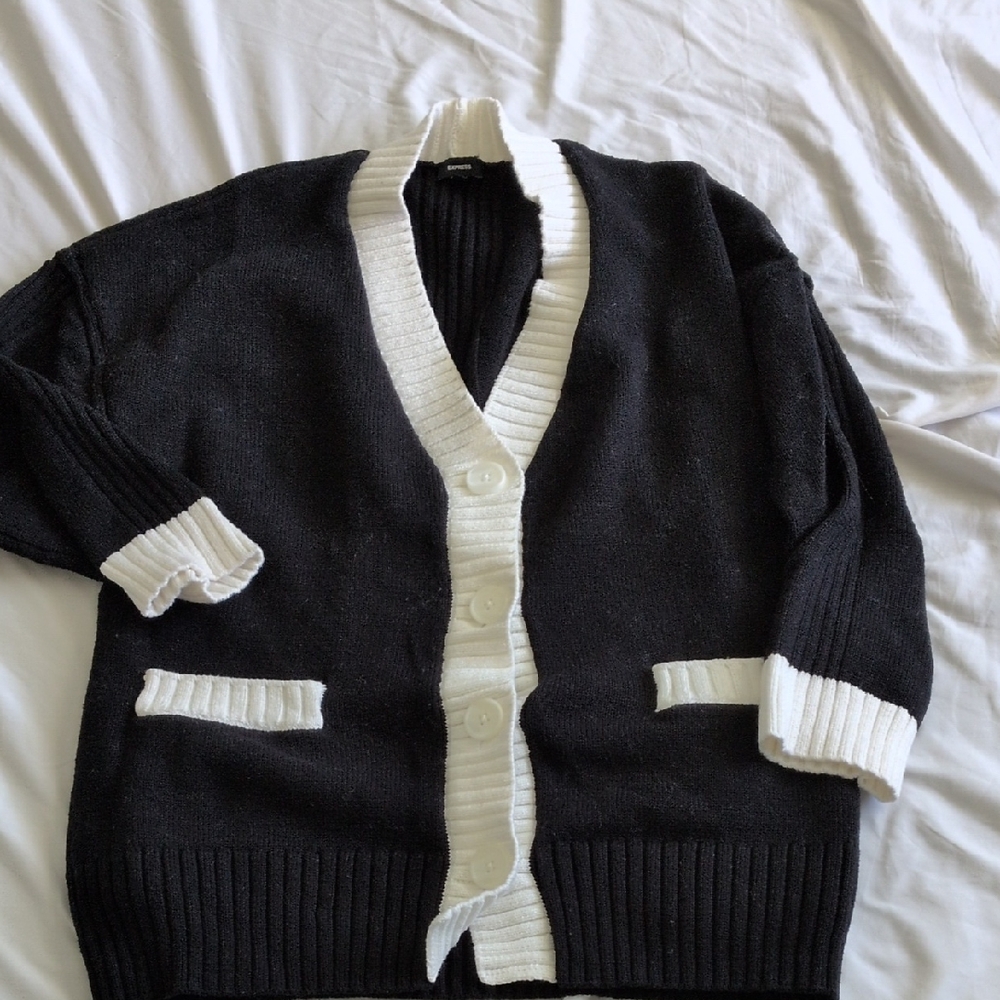 Black And White V Neck Cardigan